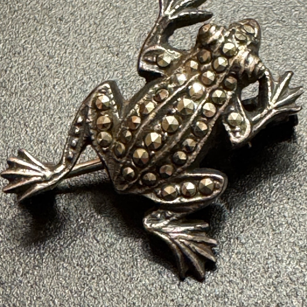Antique Sterling Silver and Marcasite Frog Brooch
